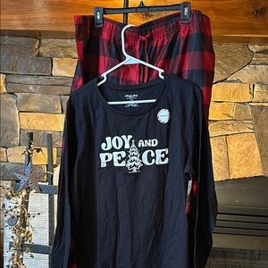 Women’s 2 pc Christmas Pajama Set XXL
